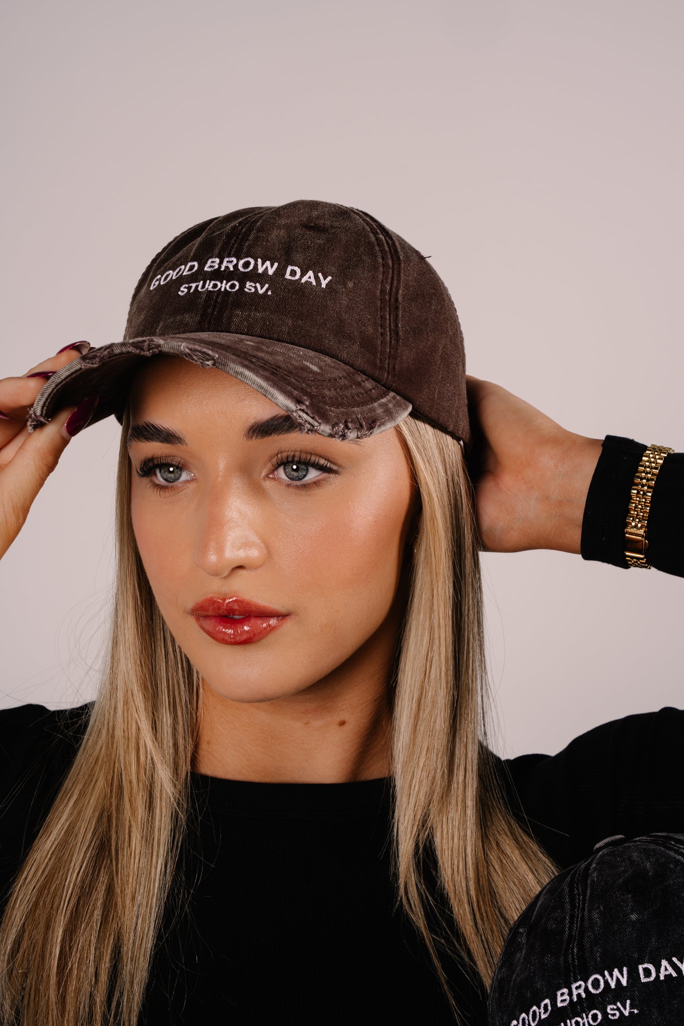 Studio SV Good Brow Day Cap